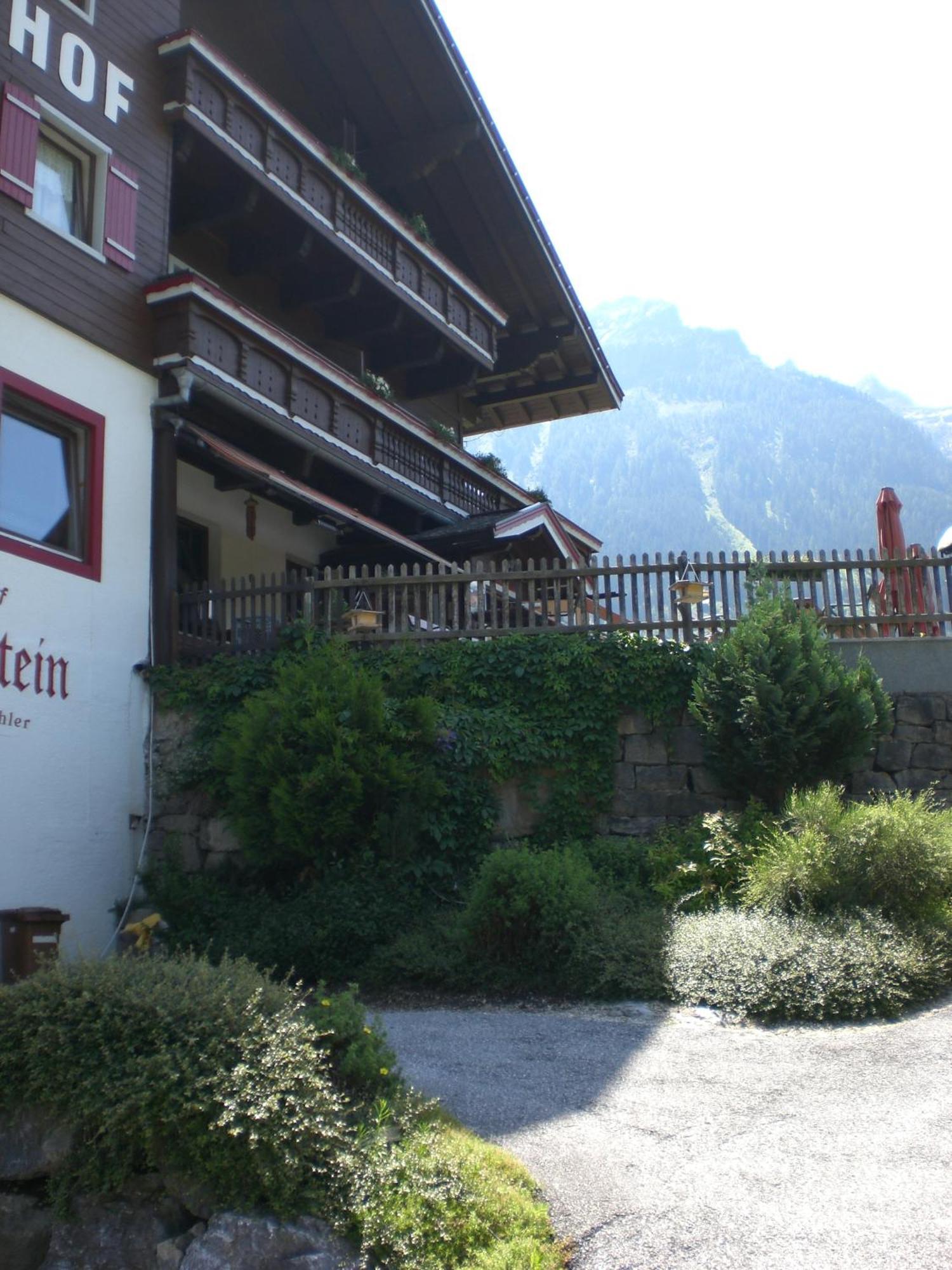 Gruppen Und Familienhof Falkenstein Hotel คริมเมล ภายนอก รูปภาพ